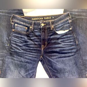 AE Men’s Next Level Flex Straight legged jeans